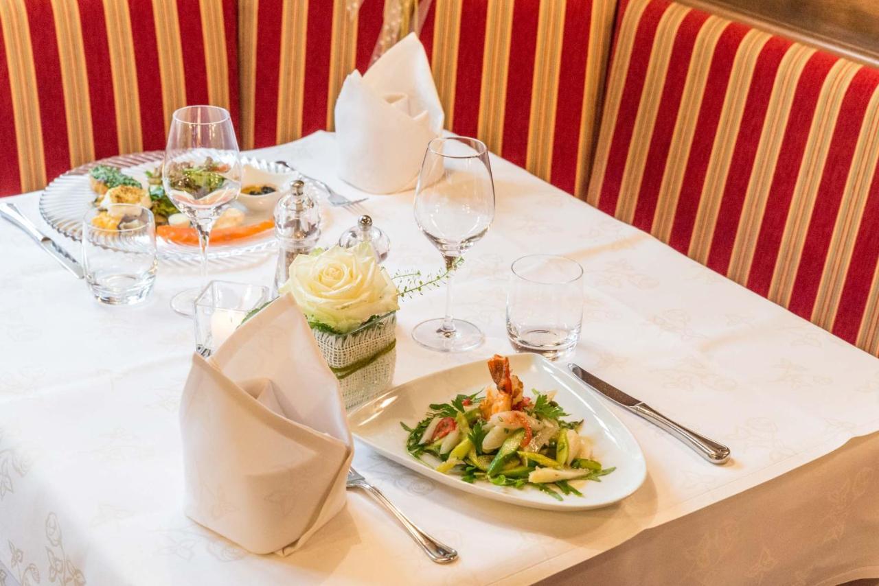 גנגנבאך Hotel Restaurant Sonne מראה חיצוני תמונה