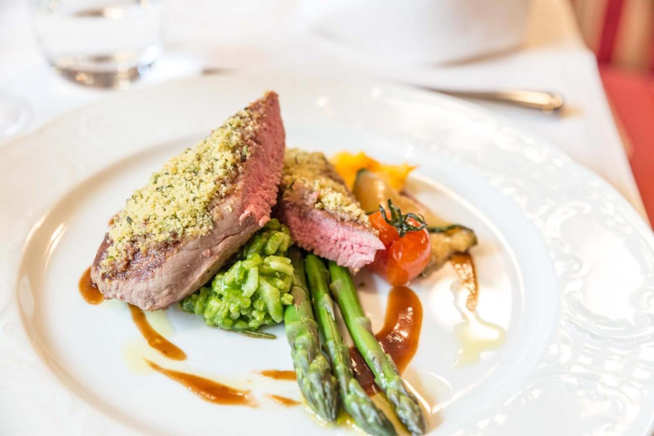 גנגנבאך Hotel Restaurant Sonne מראה חיצוני תמונה